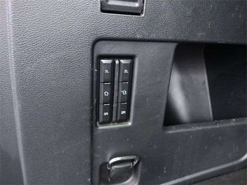 Used 2024 Ford Expedition XLT image 8