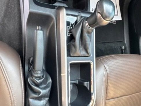 Used 2017 Toyota Tacoma Limited image 22