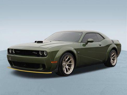 Used 2023 Dodge Challenger R/T Scat Pack RWD image 3