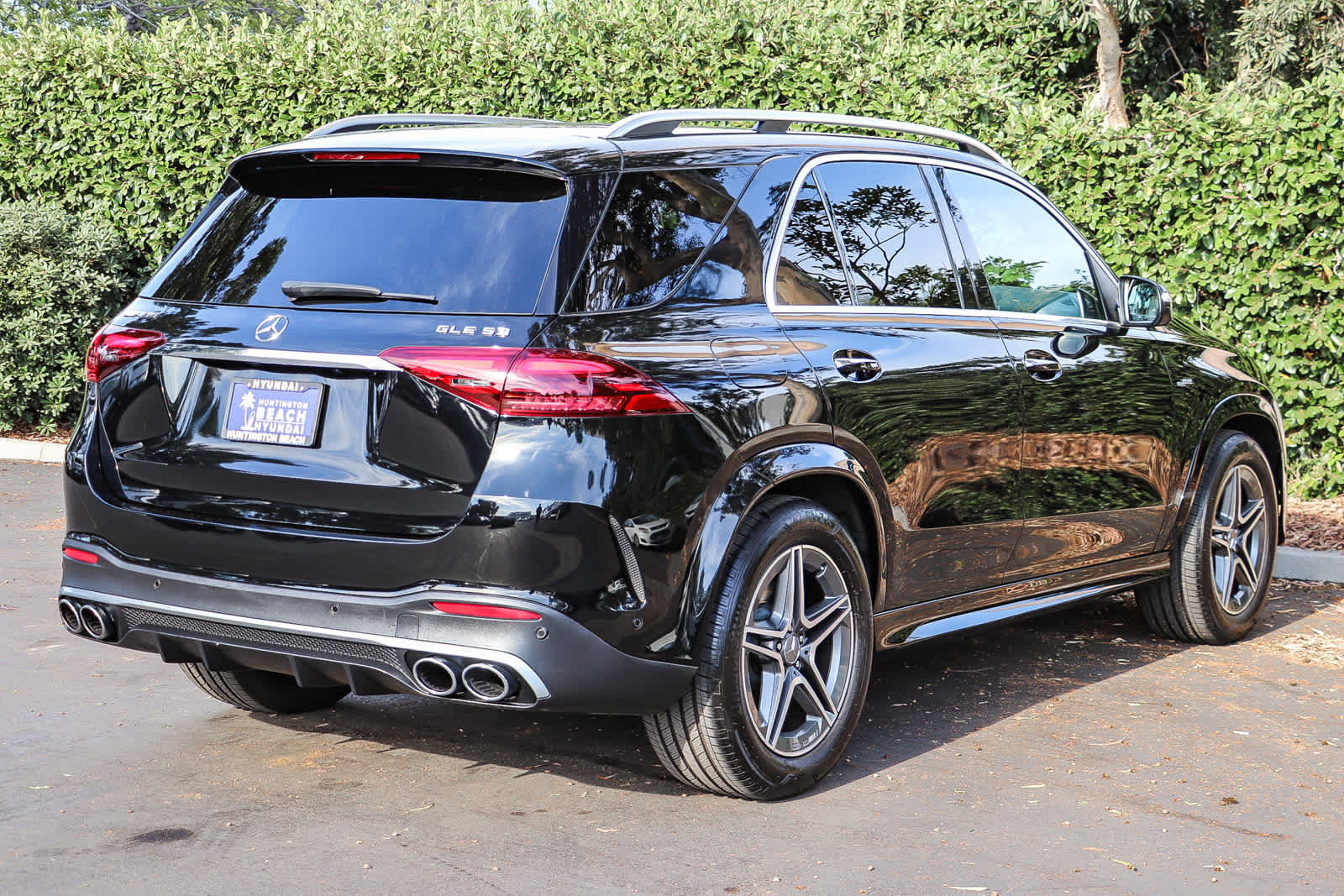 Used 2024 Mercedes-Benz GLE 53 AMG 4MATIC image 6