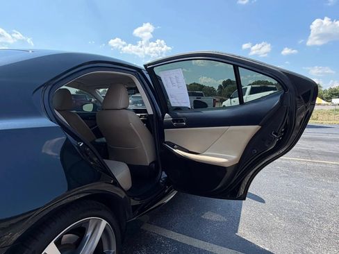 Used 2019 Lexus IS 300 w/ Premium Package RWD image 30