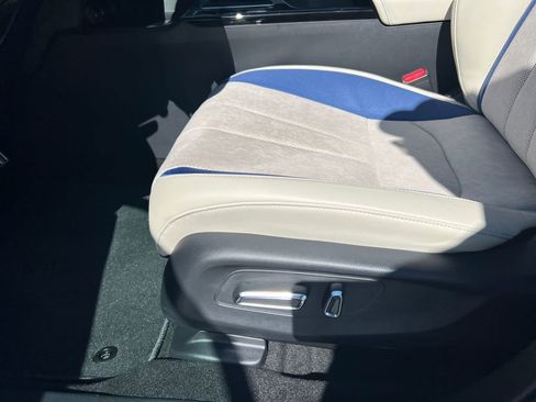 Certified 2025 Acura ADX A-Spec image 16