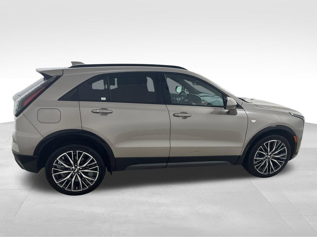 Used 2024 Cadillac XT4 Sport AWD/4WD image 6