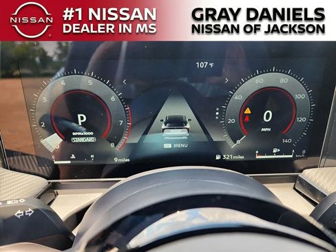 New 2025 Nissan Kicks SR w/ SR Premium Package image 6