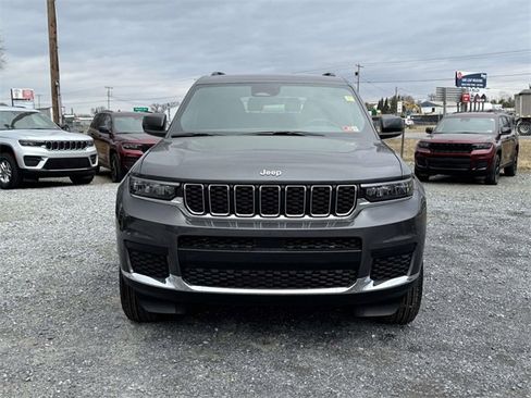 New 2025 Jeep Grand Cherokee L Laredo w/ Luxury Tech Group I image 25