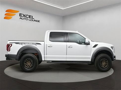 Used 2020 Ford F150 Raptor w/ Equipment Group 802A Luxury image 6