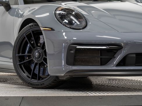 Used 2023 Porsche 911 Carrera GTS RWD image 37
