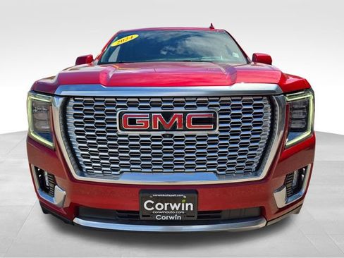 Used 2024 GMC Yukon Denali AWD/4WD image 4