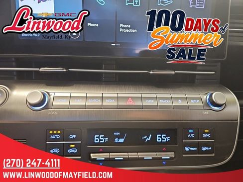 Used 2024 Hyundai Kona SEL FWD image 24