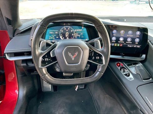 Used 2022 Chevrolet Corvette Stingray Coupe w/ Z51 Performance Package image 6