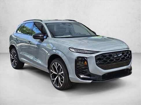New 2026 Audi Q3 quattro 2.0T AWD/4WD image 3
