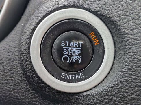 Used 2012 Dodge Journey SXT w/ Popular Equipment Group FWD image 29