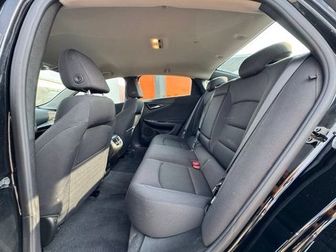 Used 2023 Chevrolet Malibu LT FWD image 13