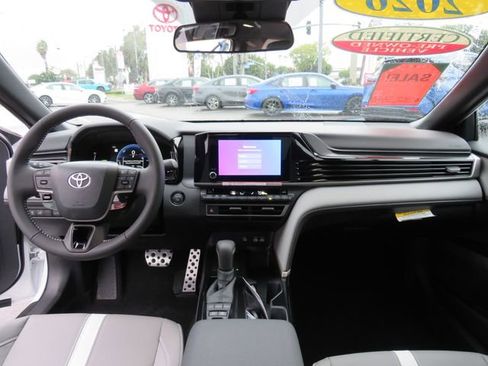 Certified 2026 Toyota Camry SE image 20