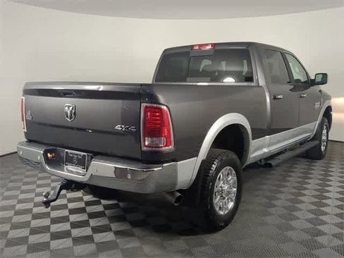 Used 2018 RAM 2500 Laramie w/ Convenience Group image 5