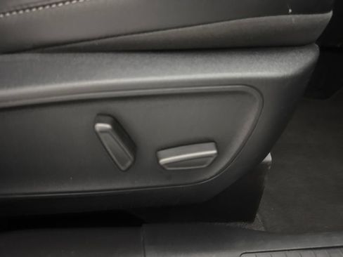 Used 2024 Ford Escape Platinum AWD/4WD image 51