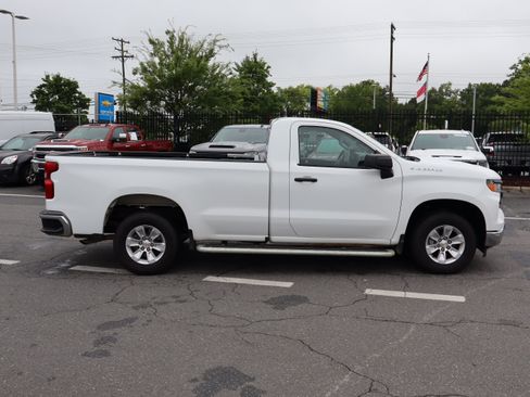 Used 2025 Chevrolet Silverado 1500 W/T RWD image 11