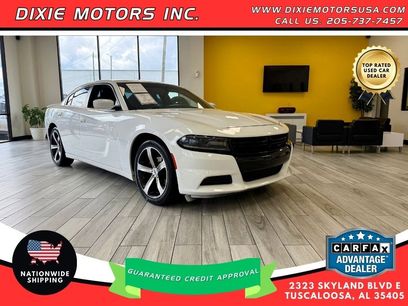 Used 2017 Dodge Charger SE