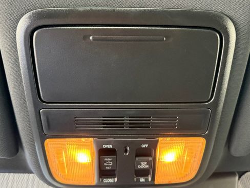 Used 2021 Honda Passport EX-L image 17