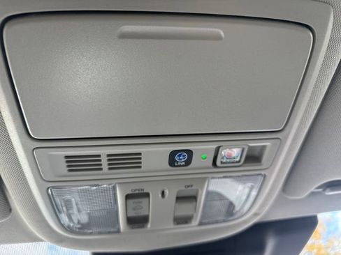 Used 2022 Honda Accord Touring image 39