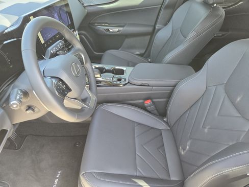 New 2026 Lexus NX 350h AWD w/ Luxury Package image 5
