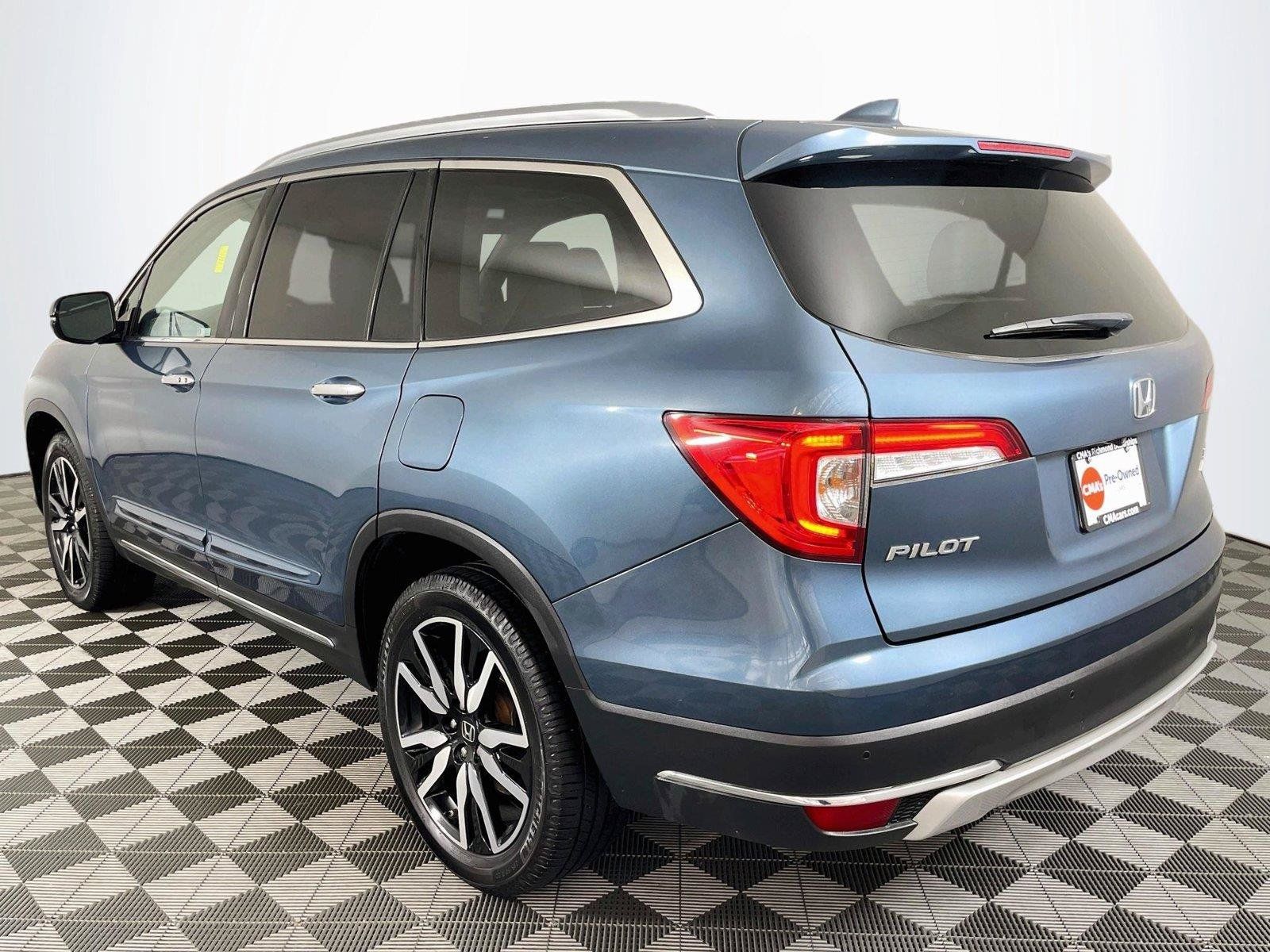 Used 2021 Honda Pilot Touring image 7
