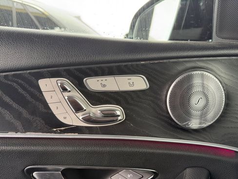 Used 2019 Mercedes-Benz E 300 w/ Premium 1 Package image 17