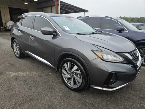 Used 2020 Nissan Murano SL w/ Cargo Package FWD image 2