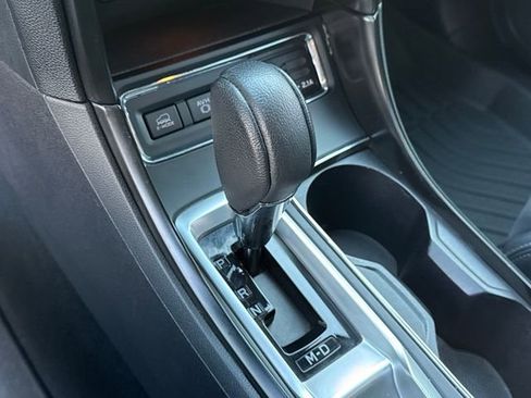 Used 2022 Subaru Ascent Onyx Edition image 15