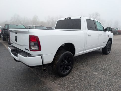 Used 2021 RAM 2500 Big Horn w/ Night Edition image 5