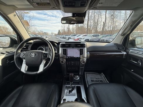 Used 2020 Toyota 4Runner Limited image 2