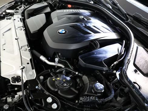 Used 2026 BMW 330i xDrive Sedan AWD/4WD image 39