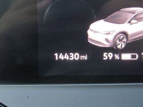 Used 2023 Volkswagen ID.4 S image 34