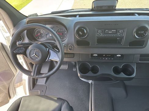 New 2026 Mercedes-Benz Sprinter 2500 image 31