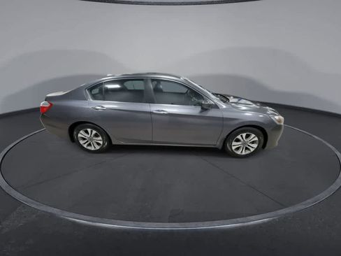 Used 2015 Honda Accord LX image 9