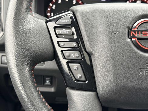 Used 2023 Nissan Frontier PRO-4X w/ Pro-4X Premium Package image 15