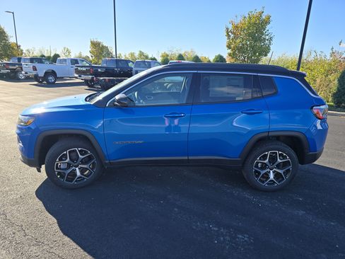 New 2026 Jeep Compass Limited image 13