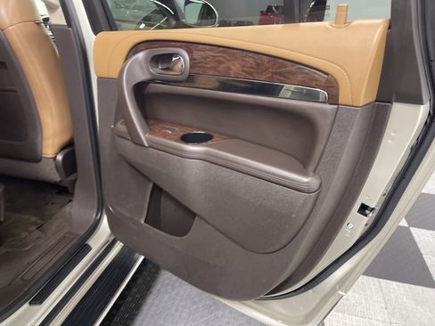 Used 2014 Buick Enclave Leather w/ Trailering Provision Package image 19