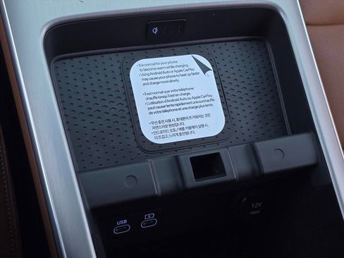 New 2026 Genesis GV70 2.5T Advanced w/ G1 Accessory Package AWD/4WD image 18