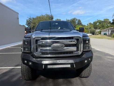 Used 2016 Ford F250 Lariat w/ Lariat Ultimate Package AWD/4WD image 5