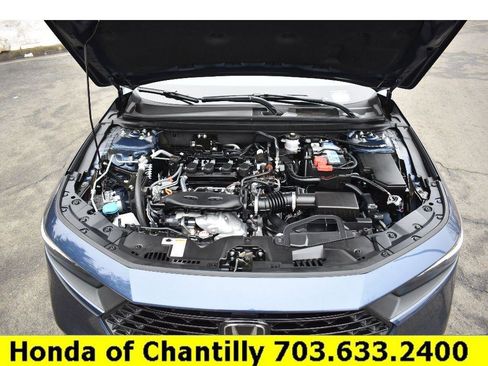 Used 2025 Honda Accord SE image 29