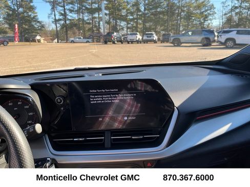 Used 2024 Chevrolet Trax RS w/ Driver Confidence Package image 26