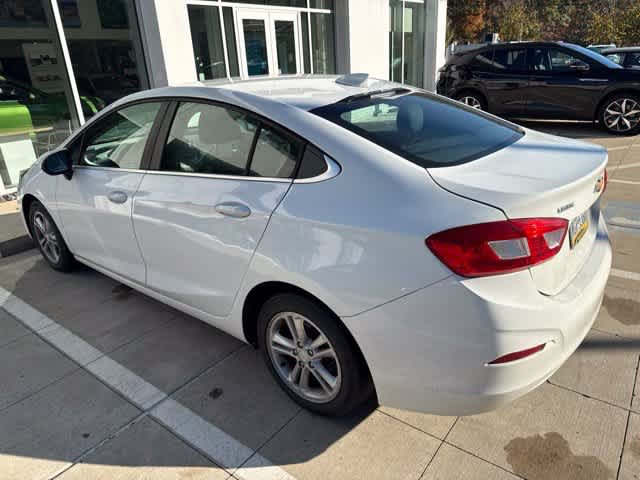 Used 2016 Chevrolet Cruze LT w/ Convenience Package FWD image 7