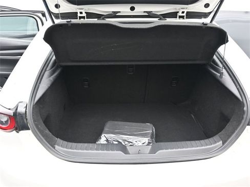 Used 2023 MAZDA MAZDA3 s image 16
