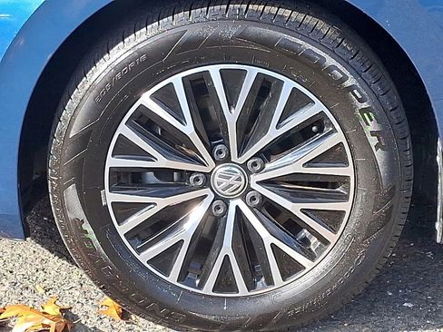 Certified 2021 Volkswagen Jetta S image 8