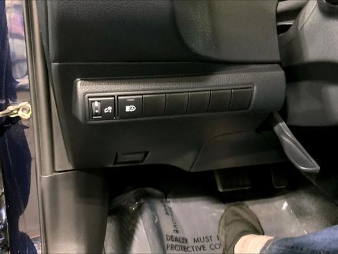 Used 2023 Toyota Corolla LE FWD image 35