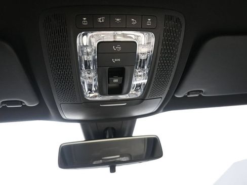 Used 2020 Mercedes-Benz GLB 250 4MATIC image 17