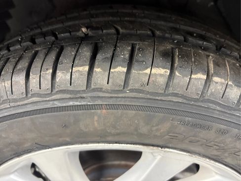 Used 2012 MAZDA MAZDA5 Grand Touring image 33