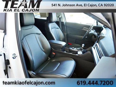 Certified 2024 Kia Sportage EX FWD image 12