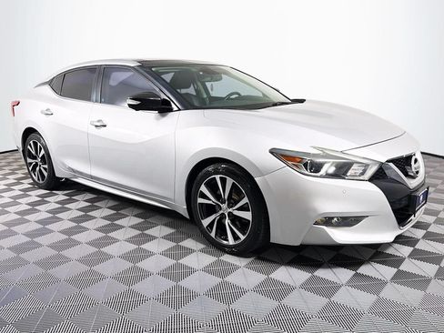 Used 2016 Nissan Maxima Platinum FWD image 27